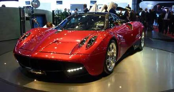 Pagani Huayra al Salone di Ginevra 2011
