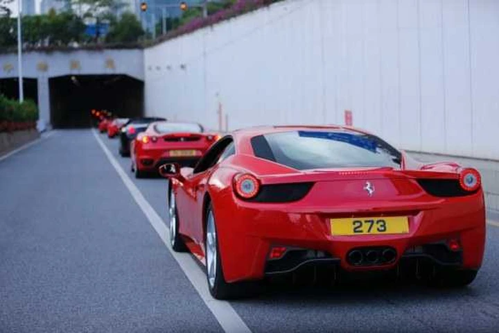 Ferrari, festa per i 20 anni in Cina