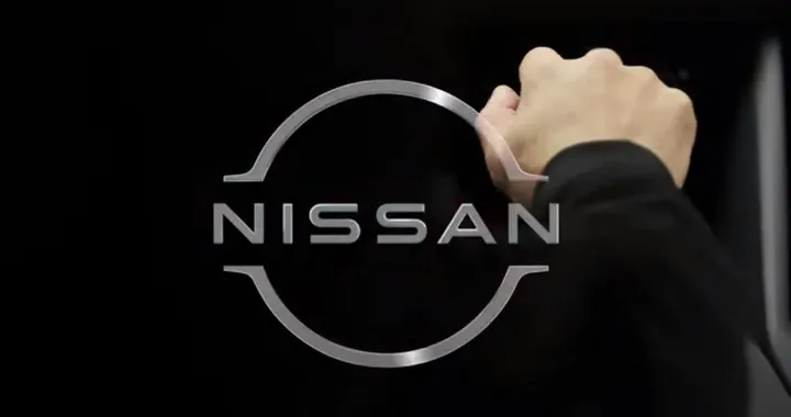 Nissan: un video teaser per la nuova Z