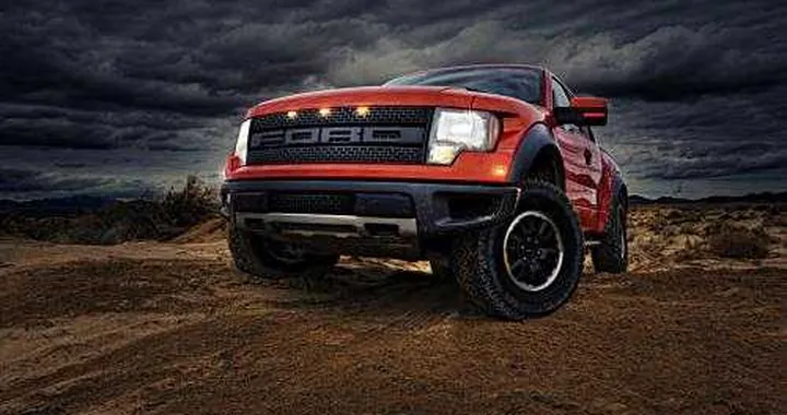 Ford F-150 SVT Raptor, pick-up palestrato