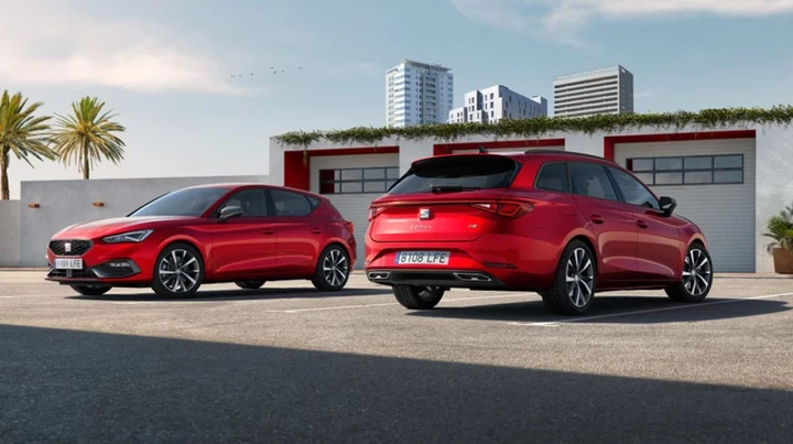 Seat Leon 2027: schermo da 12,9 pollici e prezzi da 28.000 euro