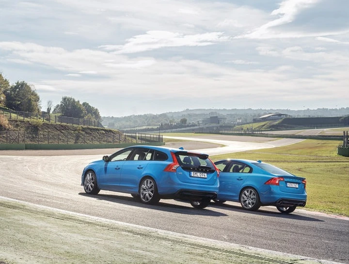 Volvo S60 e V60 Polestar: 367 CV e trazione integrale