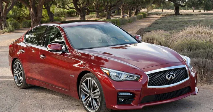 Nuova Infiniti Q50: pronta al debutto