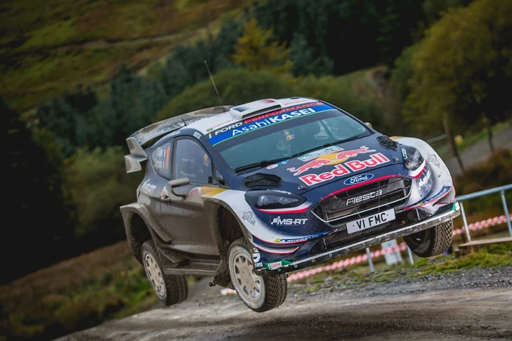 WRC: Ogier trionfa in Galles e riapre la lotta mondiale