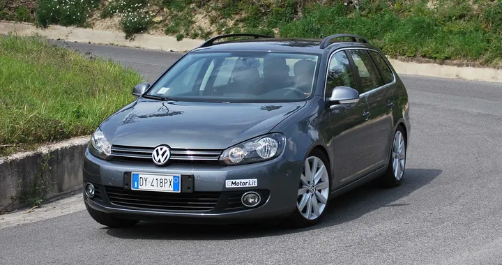 Volkswagen Golf Variant: quando il mito mette su famiglia