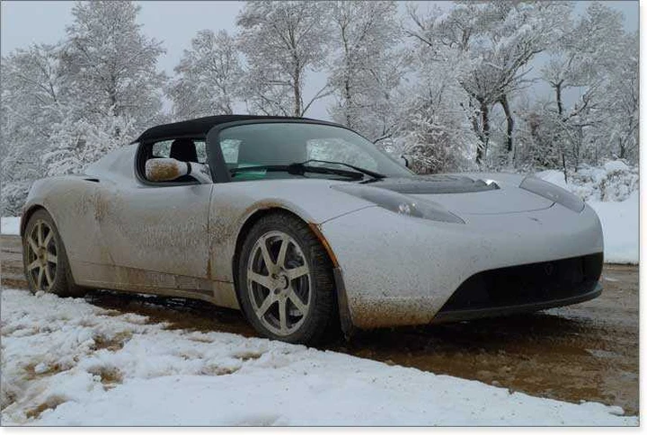 4.350 km con una Tesla Roadster