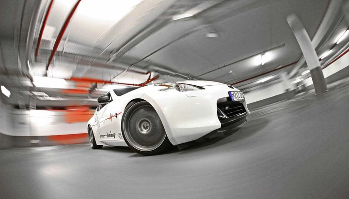 Nissan 370 Z by Senner Tuning