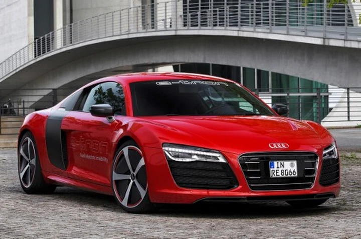 Audi R8 e-tron: la supercar elettrica sarà prodotta
