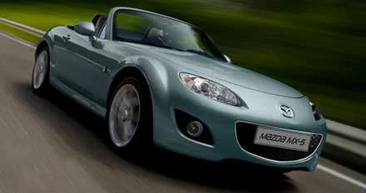 Mazda MX-5 Spring Edition: voglia d’estate