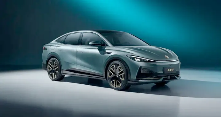 ID Unyx 07: debutto della nuova piattaforma CEA di Volkswagen