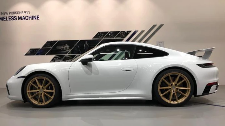 Porsche 911: nuovi pacchetti e personalizzazioni Exclusive Manufaktur