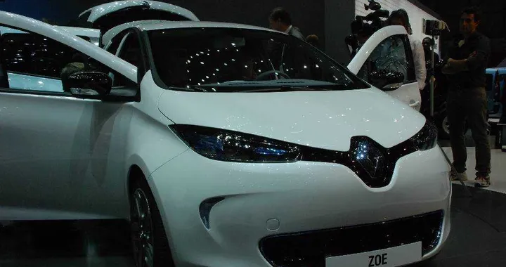 Renault ZOE: l'elettrica debutta a Ginevra