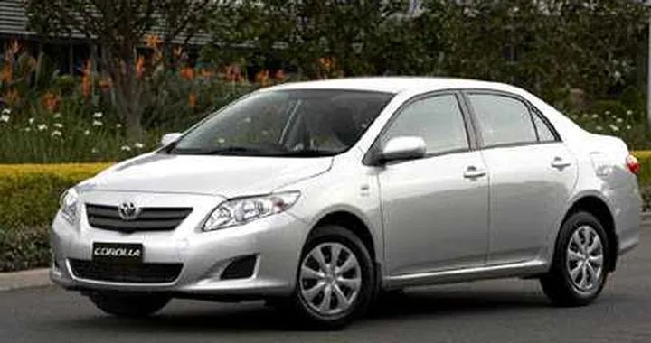 Toyota Corolla, difetto al servosterzo?