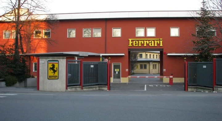 Ferrari: 5000 candidati per 5 posti di lavoro