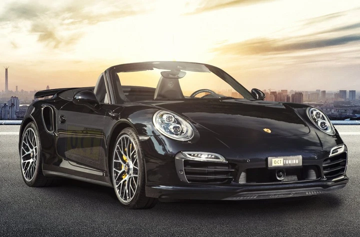 Porsche 911 Turbo S 