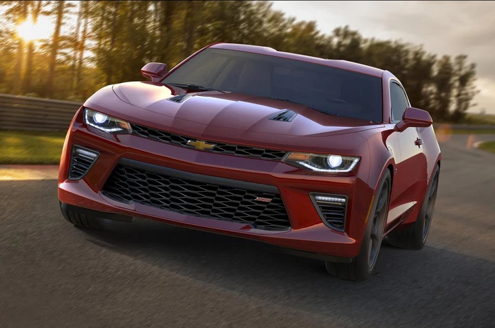 Chevrolet Camaro MY 2016: immagini ufficiali