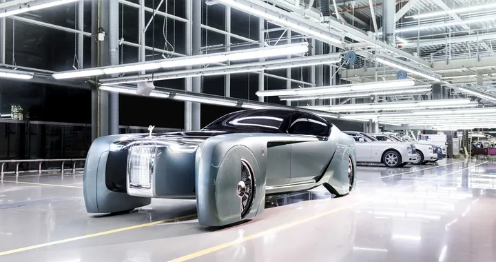 Rolls-Royce: dal 2040 solo modelli elettrici