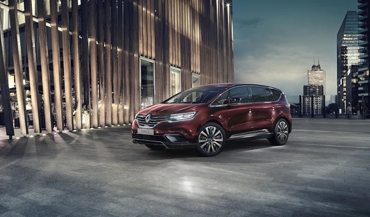 Renault Espace 2020: allestimenti, caratteristiche e prezzi