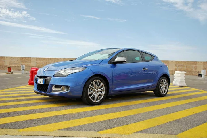Renault Megane Coupé 1.6 dCi 130 GT Line: prova su strada
