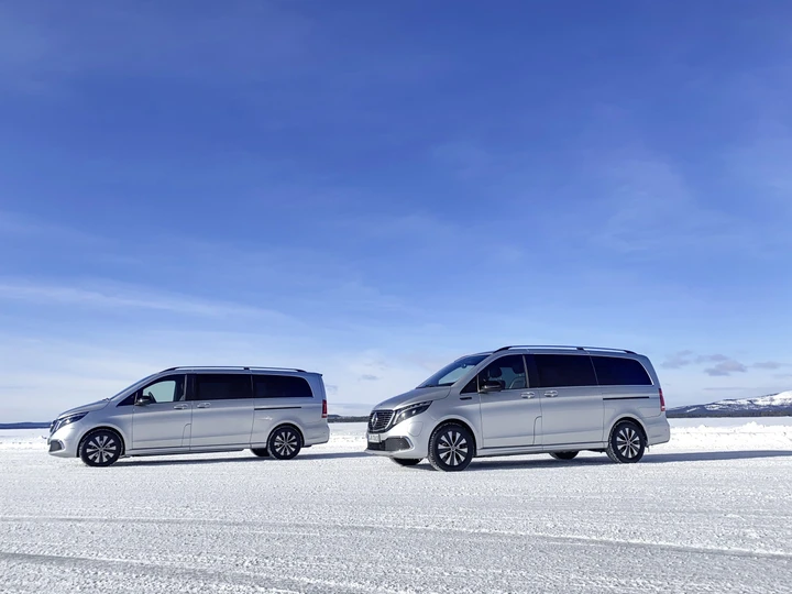 Mercedes EQV: proseguono i test su ghiaccio e neve