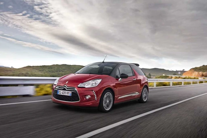 Citroen DS3 Cabrio a Valencia nuove foto