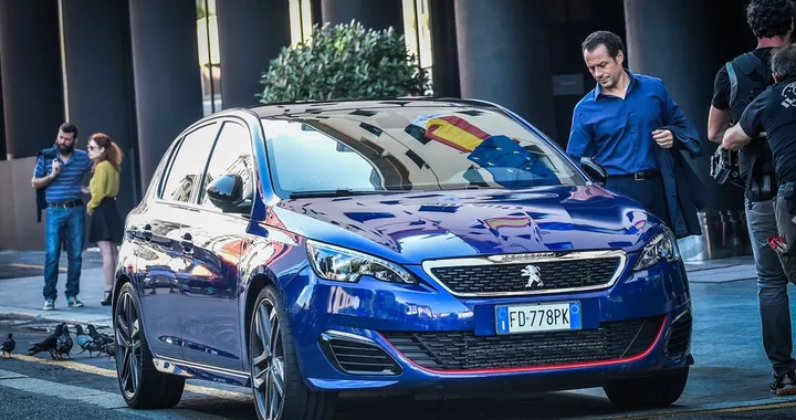 Peugeot: una web serie con Stefano Accorsi