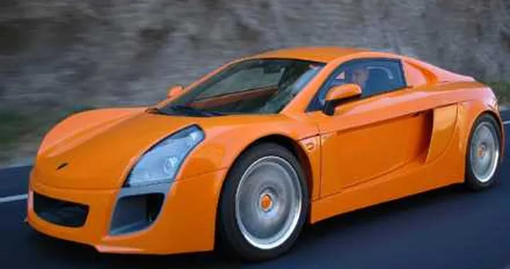 Mastretta MXT: 240 CV per mille kg: a Parigi