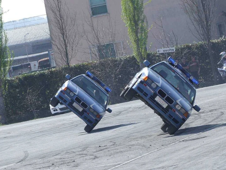 My Special Car: gli stuntman di Scuola di Polizia