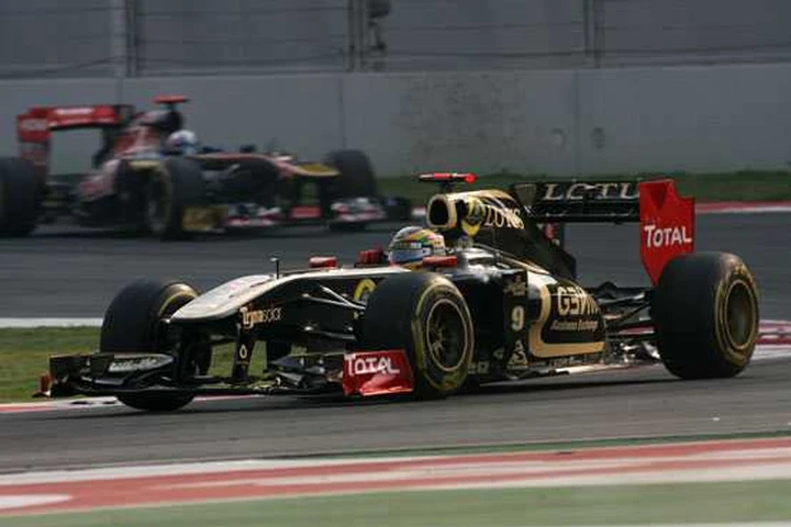 F1: valzer di nomi per le scuderie nel 2012