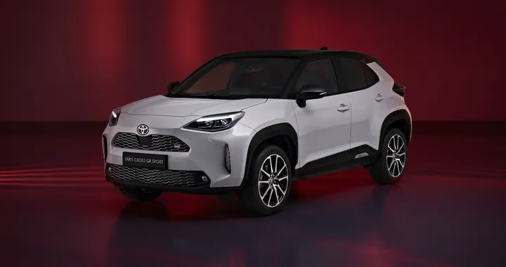 Toyota Yaris Cross GR Sport 2023: prezzo, caratteristiche, motore