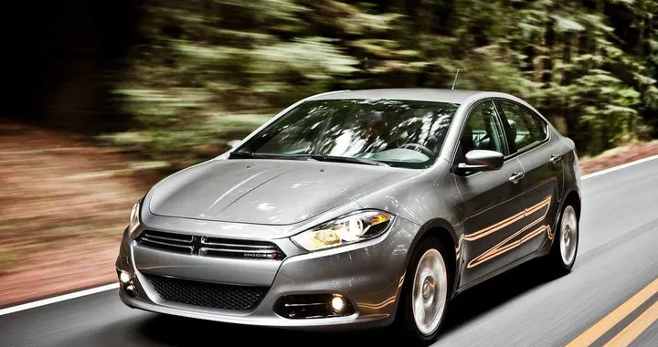 FCA: outsourcing per le medie Chrysler e Dodge