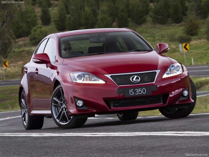 Lexus IS 350 F Sport 2011