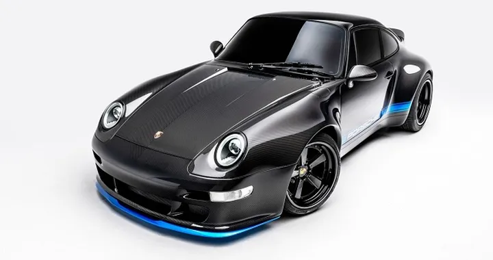 Porsche 911 by Gunther Werks: cura al carbonio per la storica 993