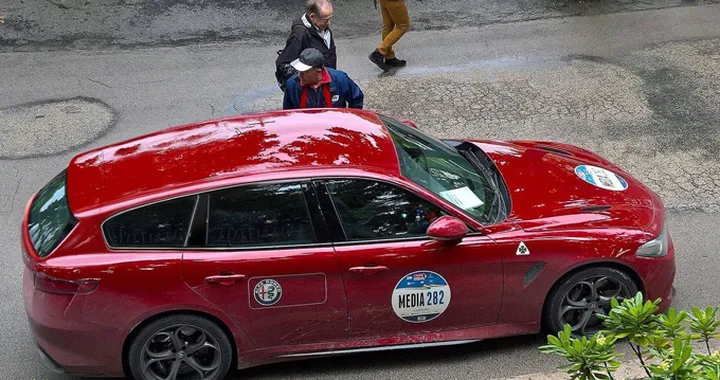 Alfa Giulia SportWagon, l'immagine che catalizza l'attenzione del web