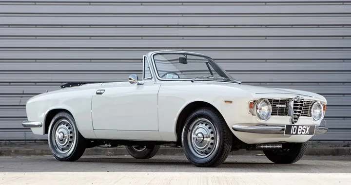 Alfa Romeo Giulia GTC: la spider dimenticata che fece storia