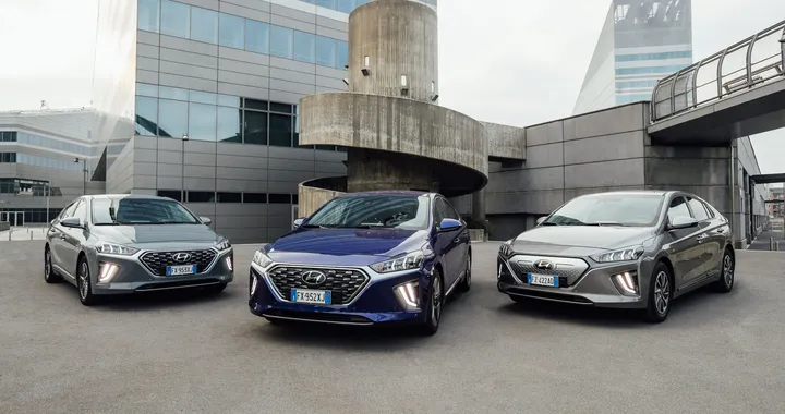 Hyundai: si rinnova la gamma di Ioniq