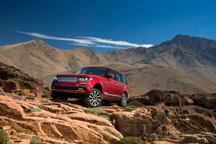 Range Rover e Range Rover Sport MY 2015: prime immagini ufficiali
