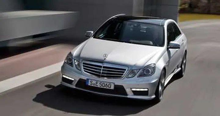 Mercedes E63 AMG, debutta il nuovo V8 biturbo