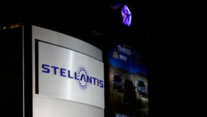 Storica fabbrica Stellantis si ferma: niente più diesel e benzina