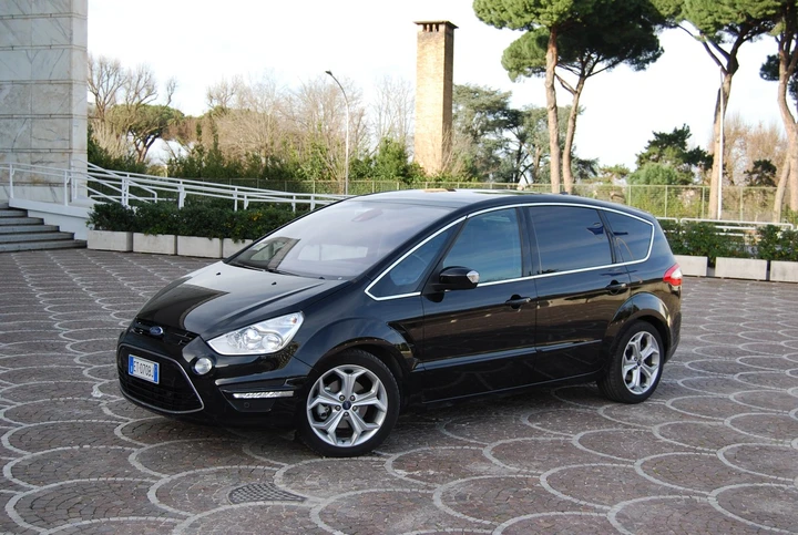 Ford S-Max 2.0 TDCI in prova