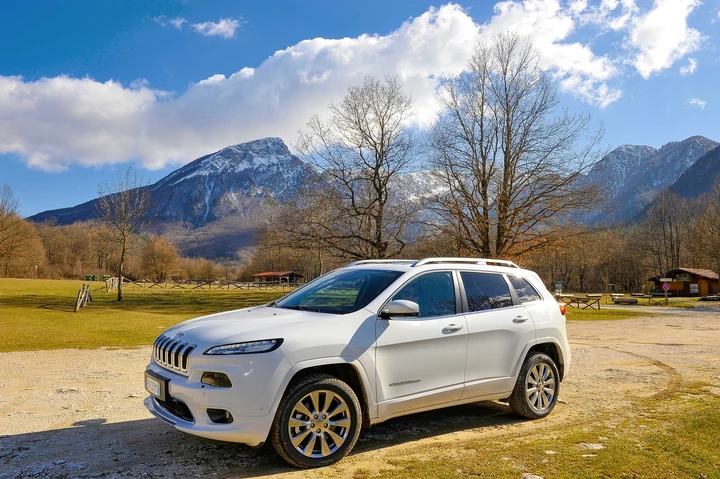 Jeep Cherokee 2.2 MJT Overland: la prova su strada