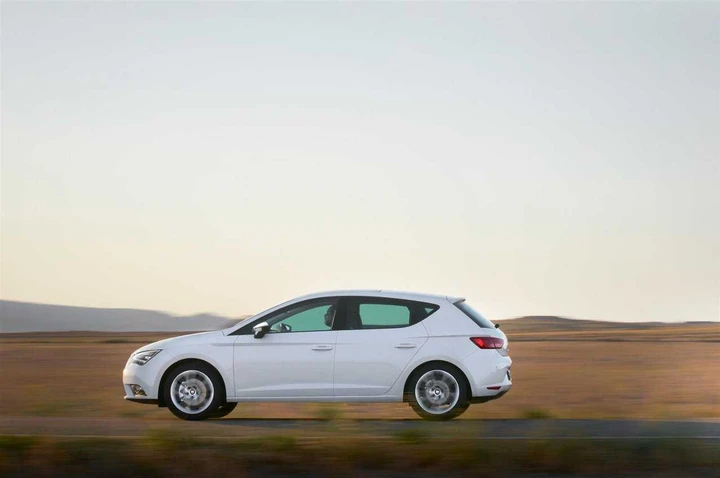 Nuova Seat Leon 2013: le immagini ufficiali