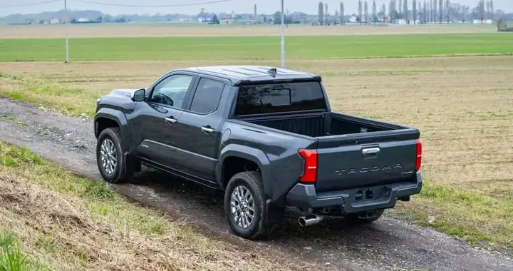 Toyota Tacoma, il grande pick-up alla prova del mercato italiano