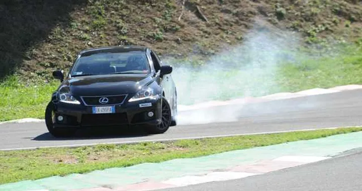 Lexus IS-F: la versione sportiva non avrà eredi