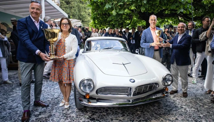 BMW 507 del 1957 trionfa al Concorso d’Eleganza di Villa d’Este