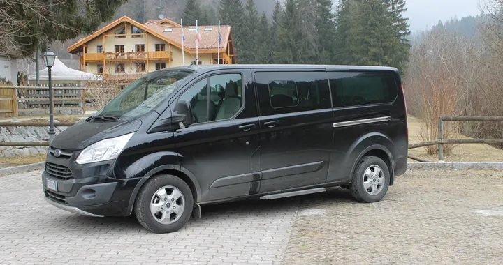 Ford Tourneo Custom, la prova su strada