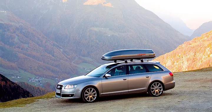 Vacanze estive: come viaggiare con l’auto a pieno carico
