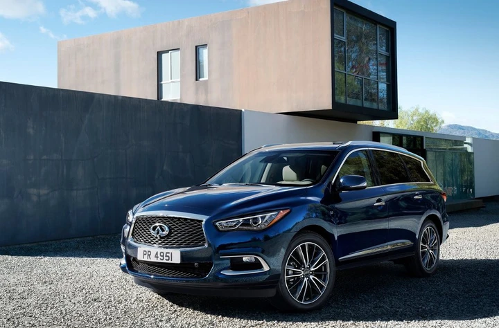 Infiniti QX60 2016: le immagini del restyling