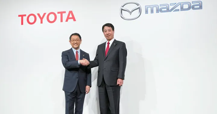 Toyota e Mazda firmano una collaborazione strategica