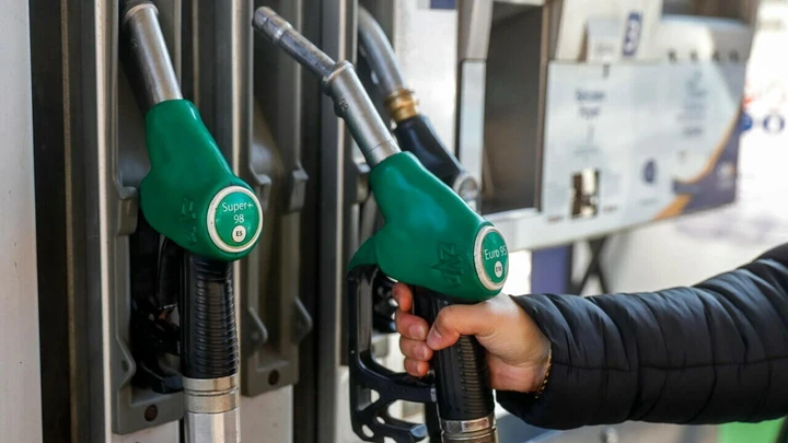 Carburanti: a giugno 2022 i prezzi continuano a salire